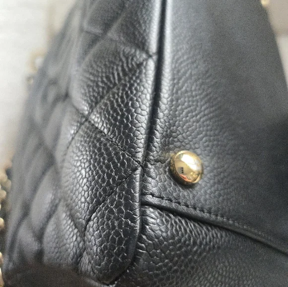 Chanel Vintage Caviar Petite Timeless Shopper Tote – Black - Picture 14 of 17